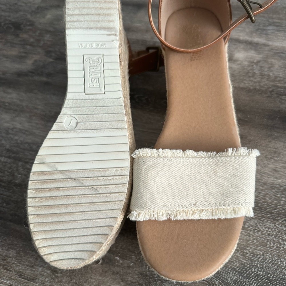 Brash Cream and Tan Wedge Sandals - Picture 3 of 4
